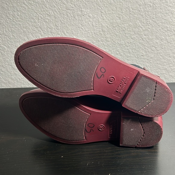 Michael Kors Rainb Boots - Picture 5 of 7